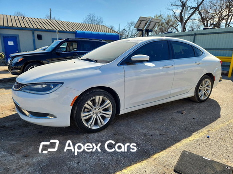 Chrysler 200 2015 - Image 1 of 13