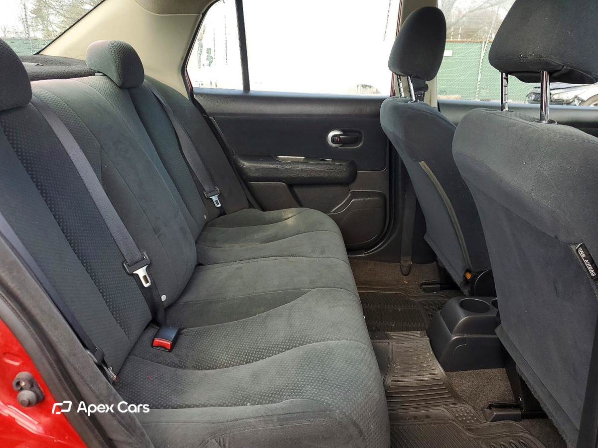 Nissan Versa 2010