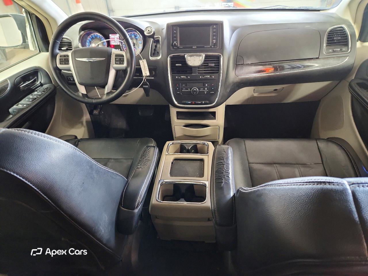Chrysler Voyager 2016