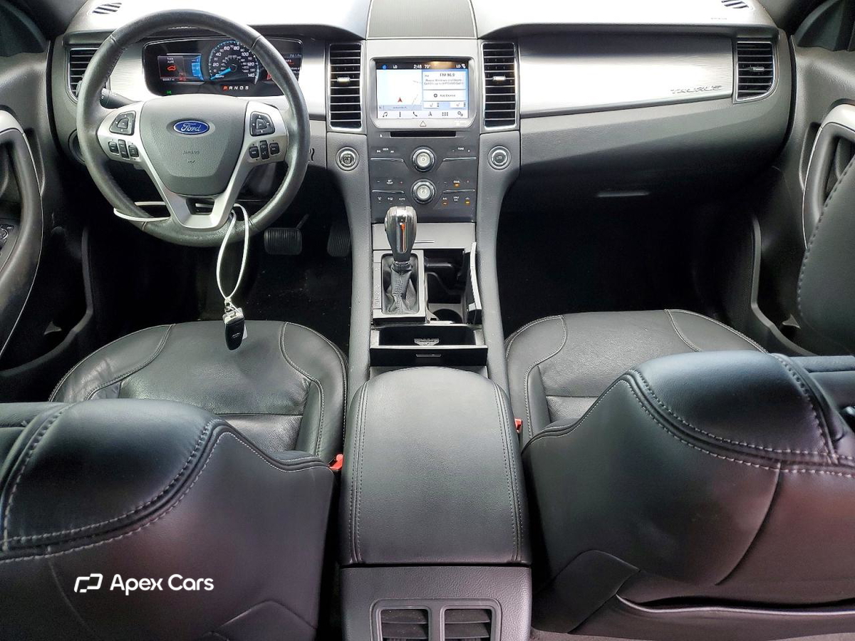 Ford Taurus 2015