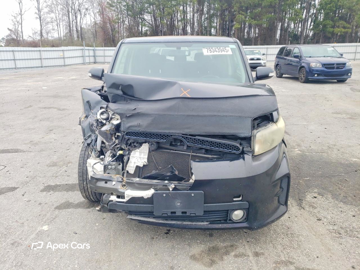 Scion xB 2012