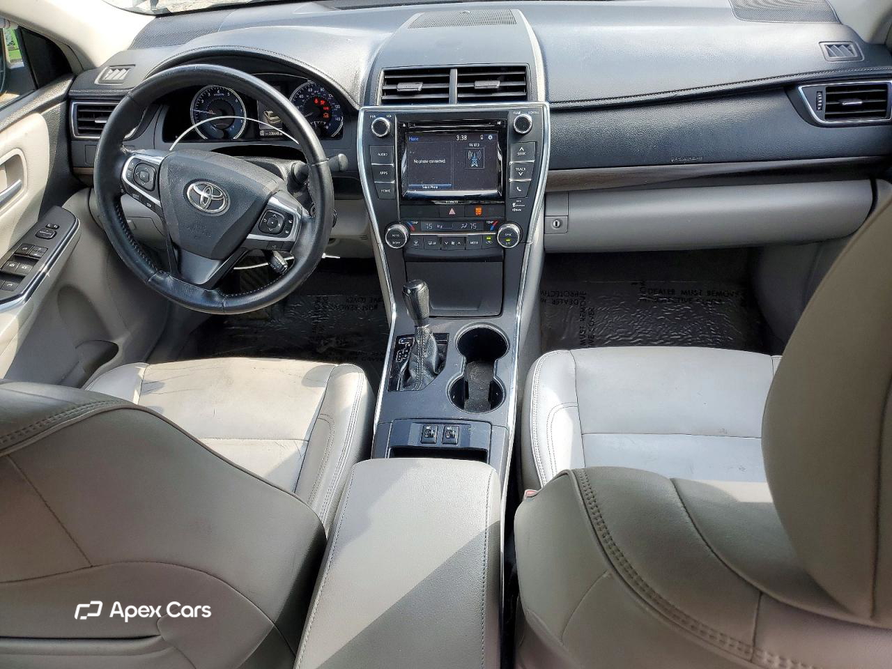 Toyota Camry 2016