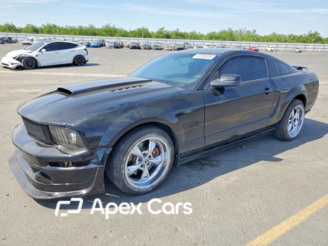 Ford Mustang 2006 - Image 1 of 13