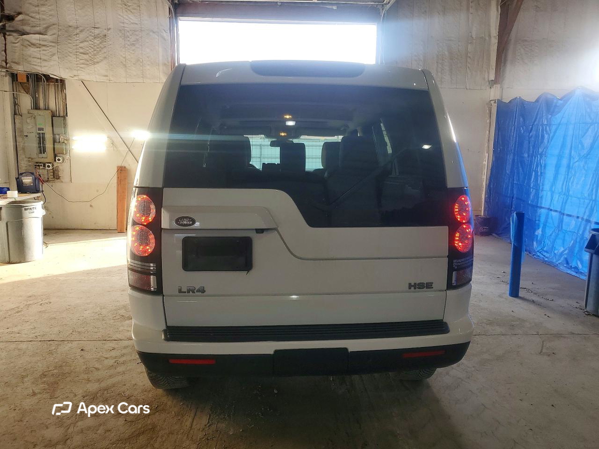 Land Rover LR4 2016