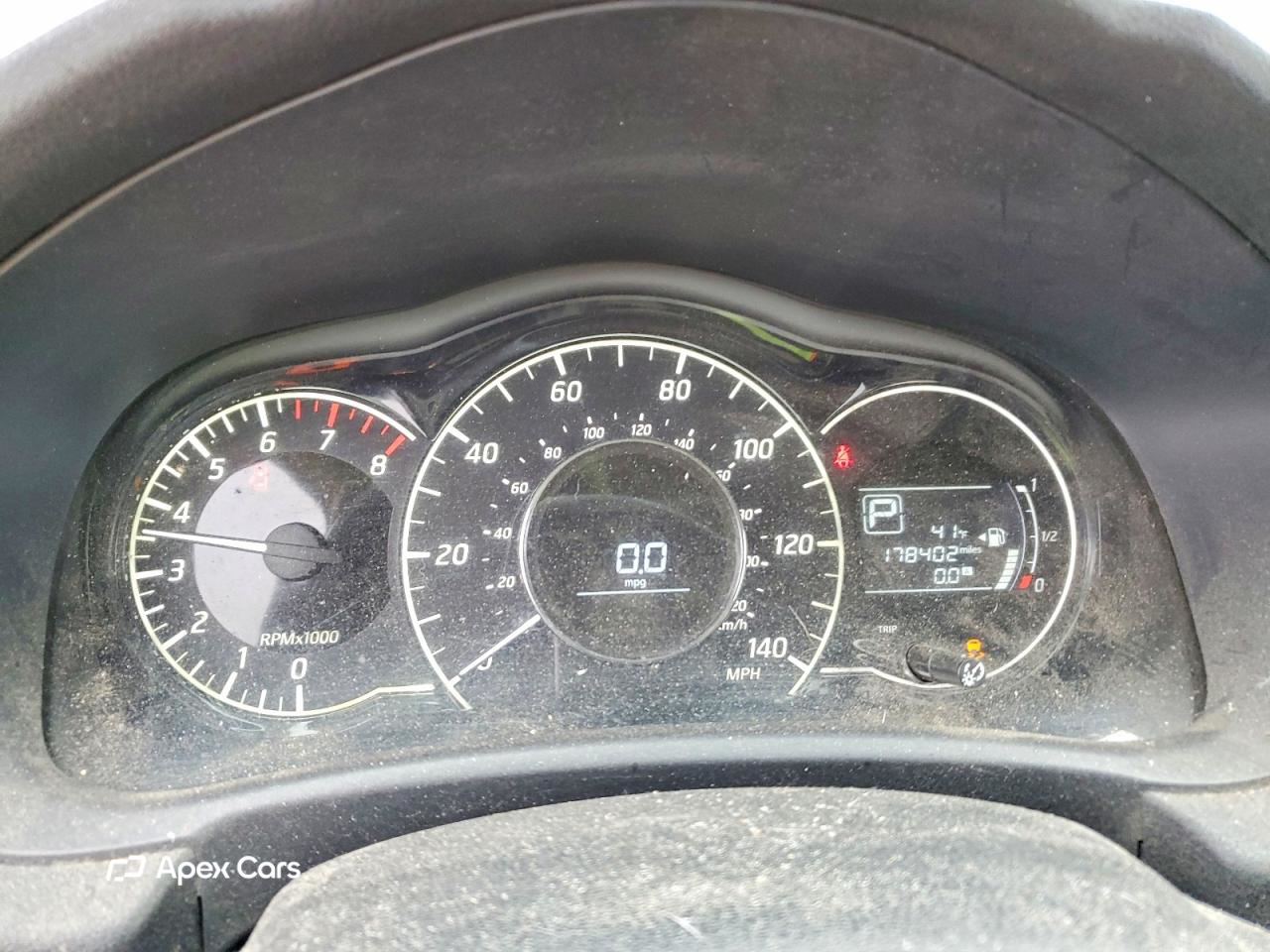 Nissan Versa 2015