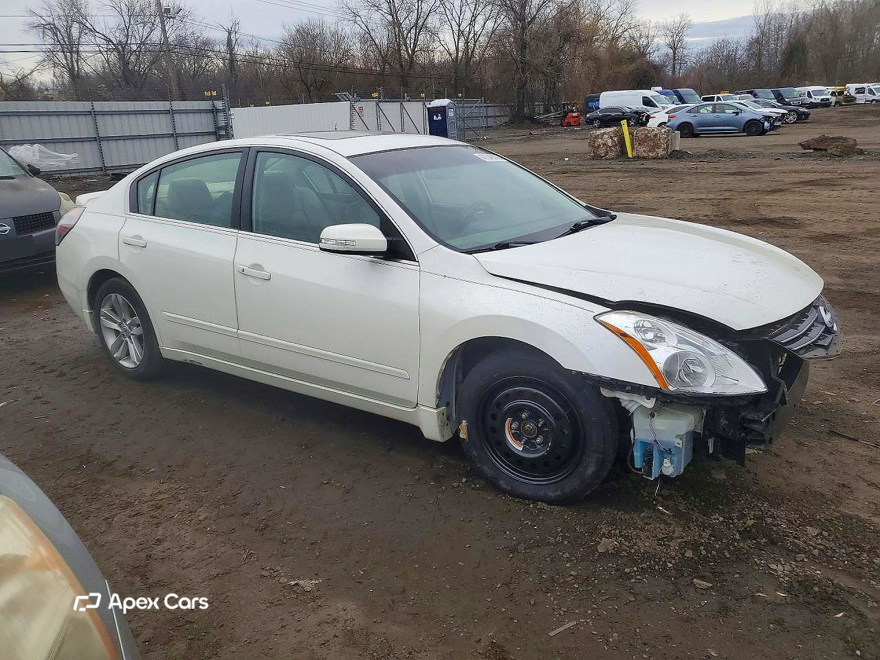 Nissan Altima 2011