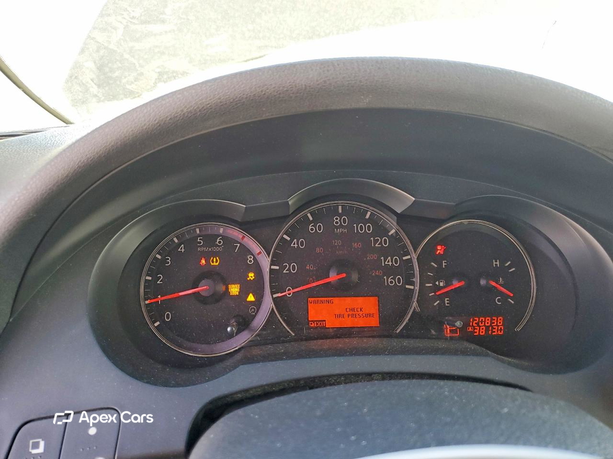 Nissan Altima 2011