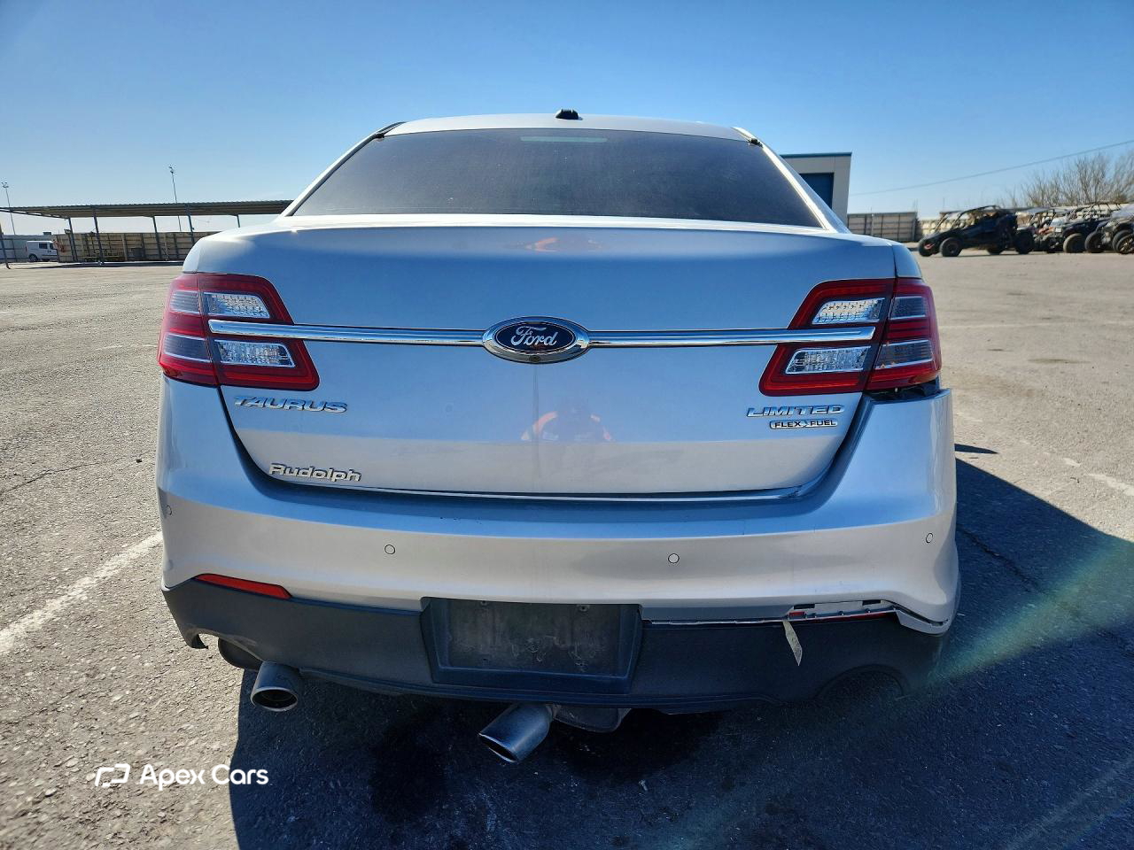 Ford Taurus 2015