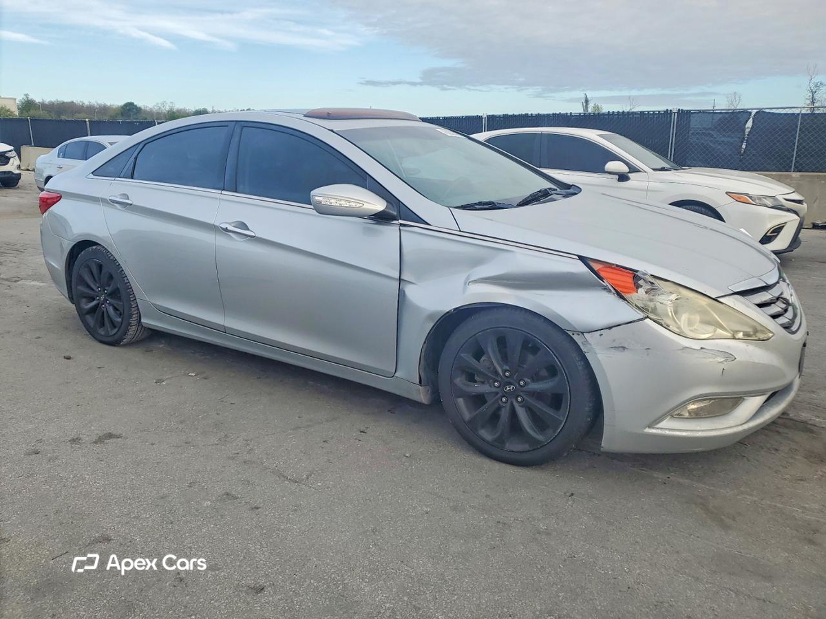 Hyundai Sonata 2011