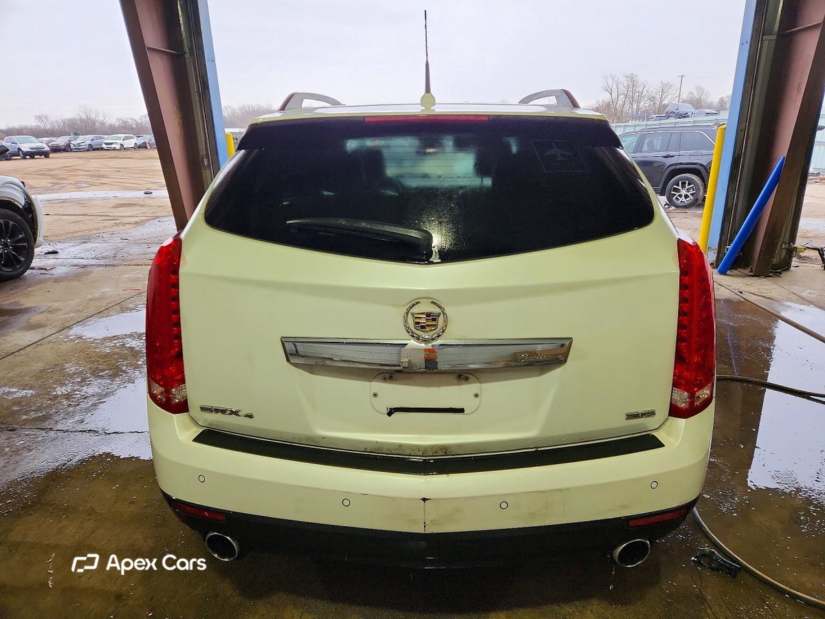 Cadillac SRX 2012