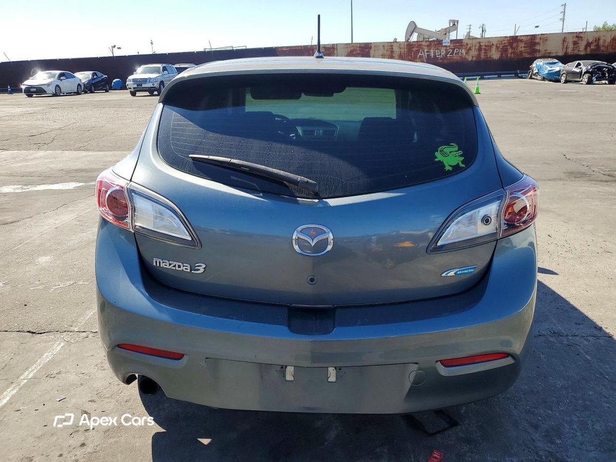 Mazda 3 2013