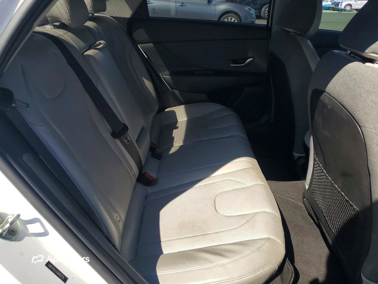 Hyundai Elantra 2021