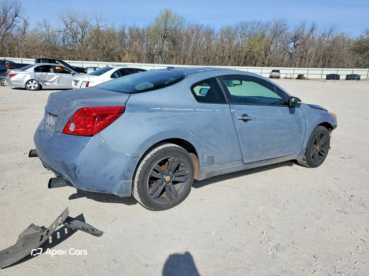 Nissan Altima 2011