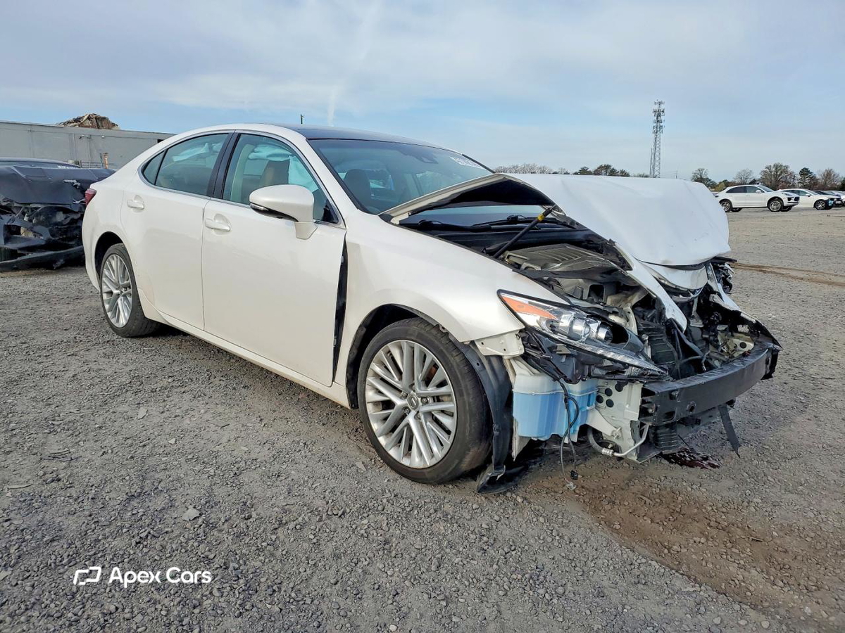 Lexus ES 2016