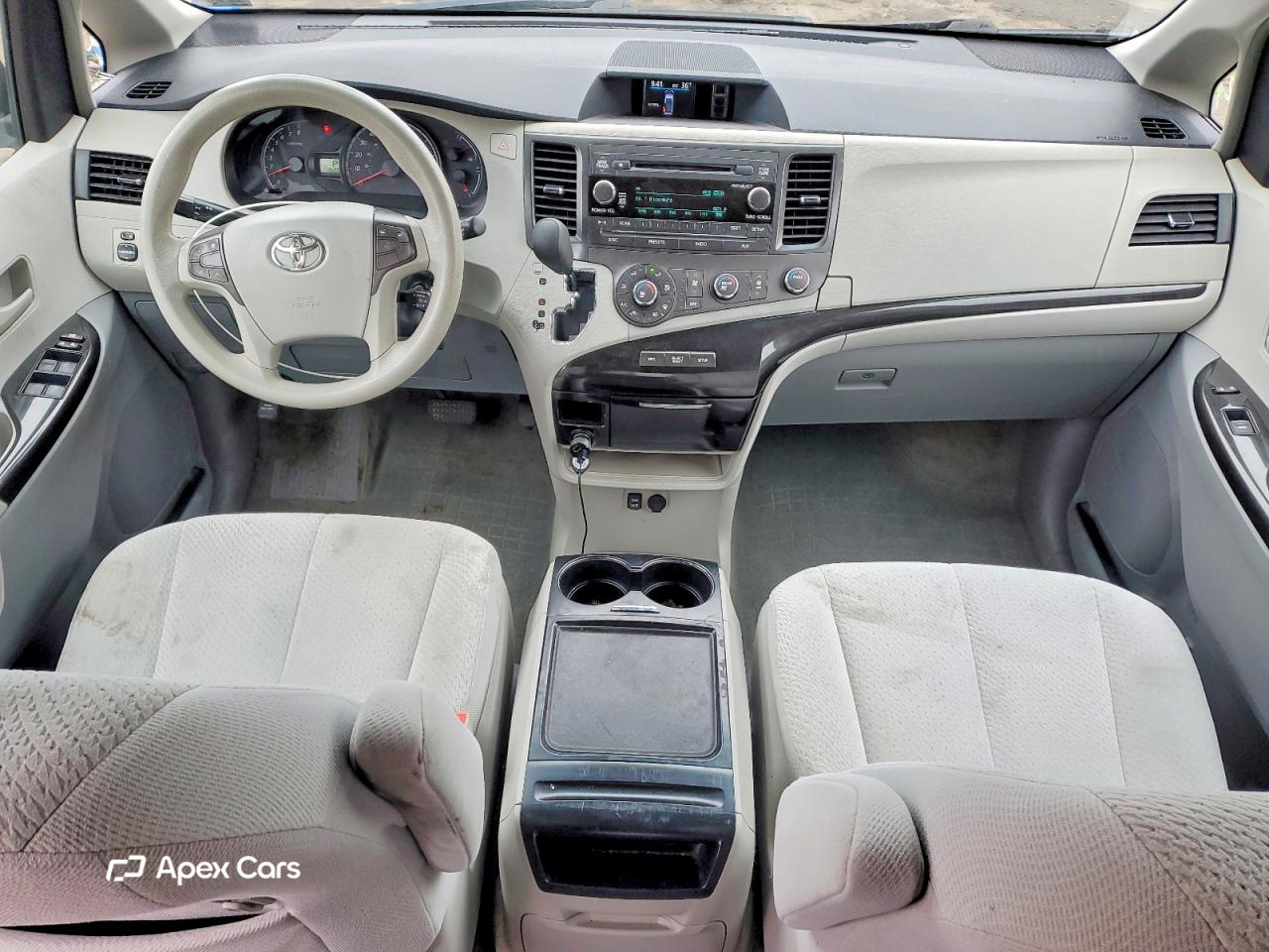 Toyota Sienna 2012
