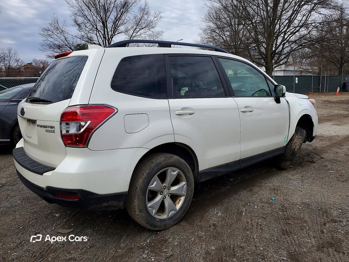 Subaru Forester 2016