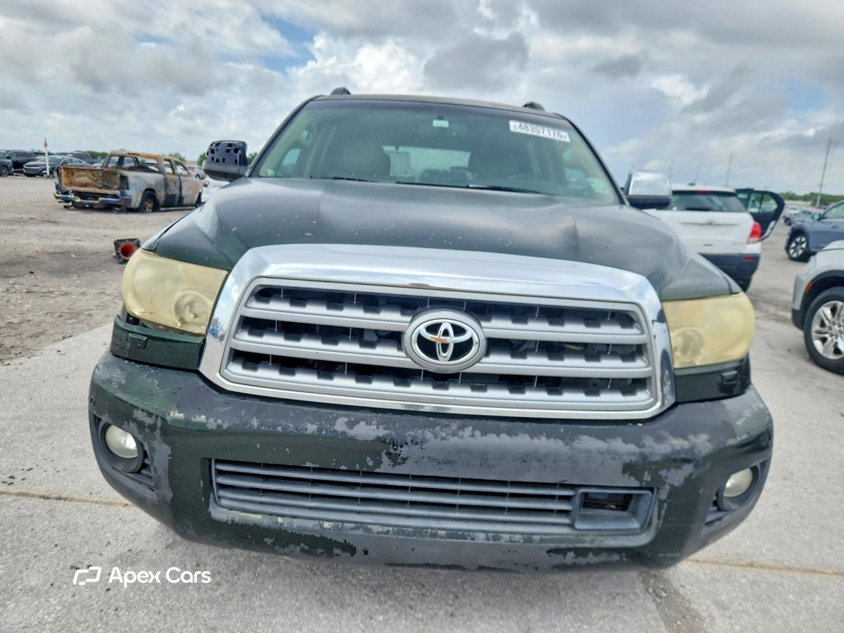 Toyota Sequoia 2010