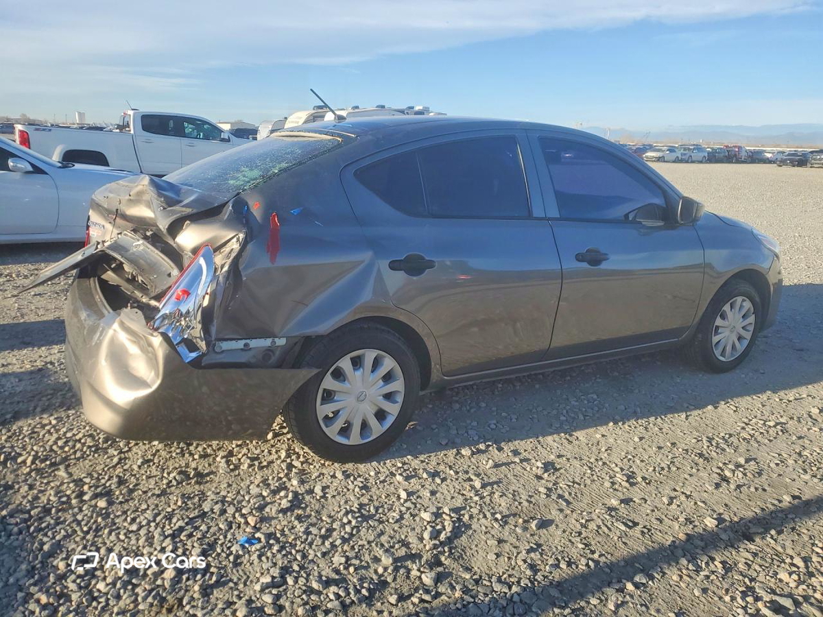 Nissan Versa 2017