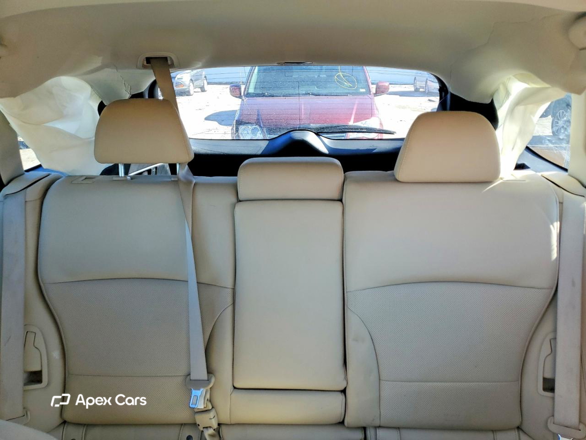 Subaru Outback 2016