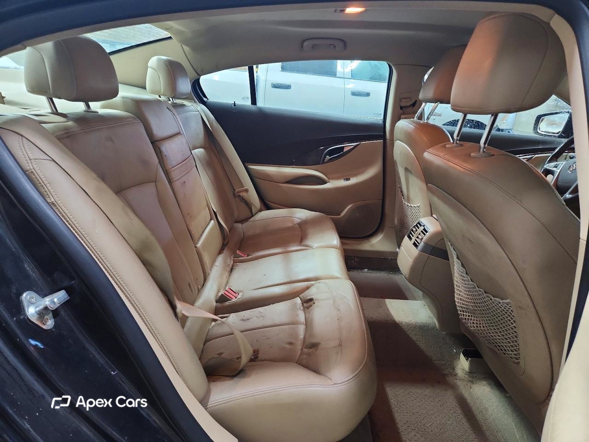 Buick LaCrosse 2012