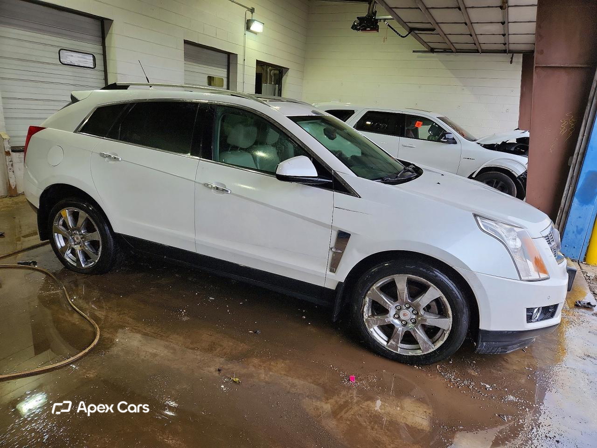 Cadillac SRX 2012