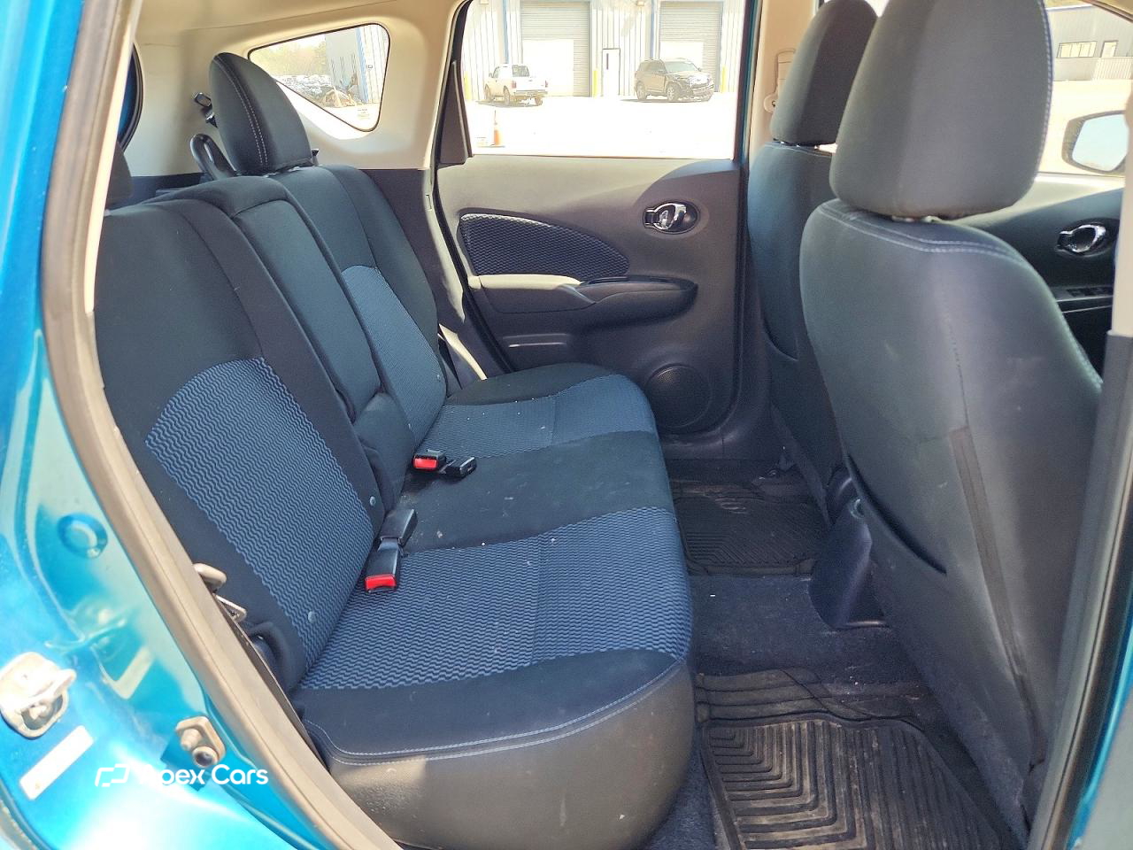 Nissan Versa 2015