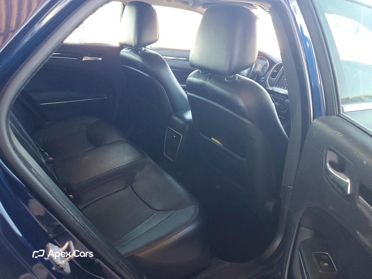 Chrysler 300 2015