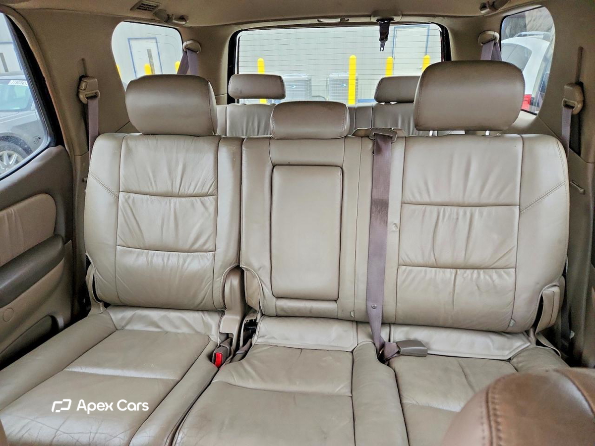 Toyota Sequoia 2002