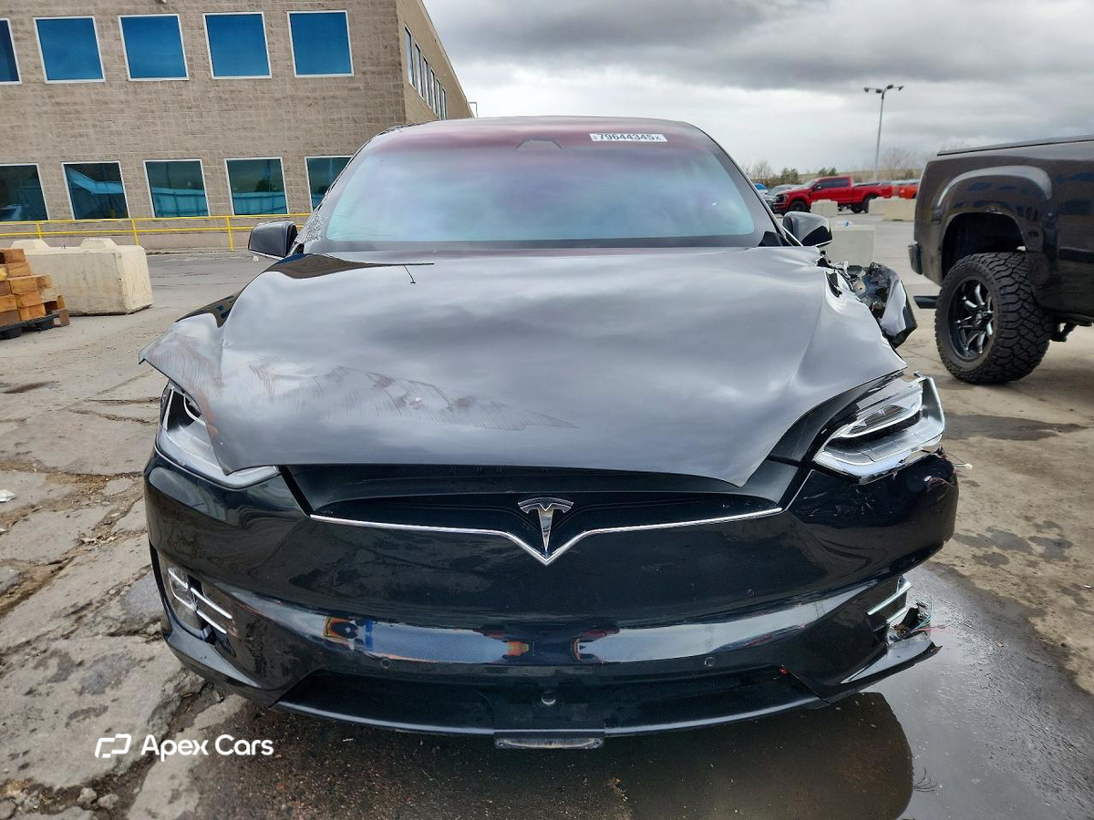 Tesla Model X 2017
