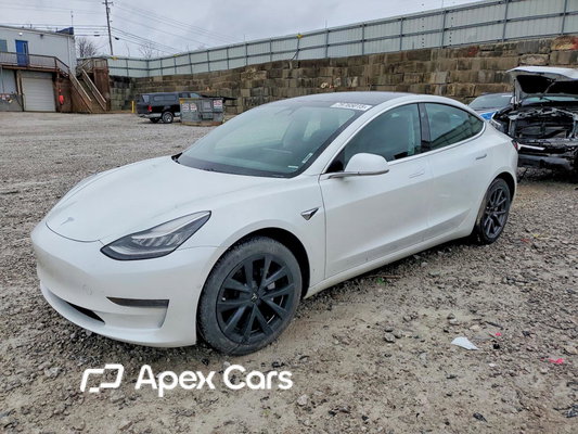 Tesla Model 3 2020 - Image 1 of 12