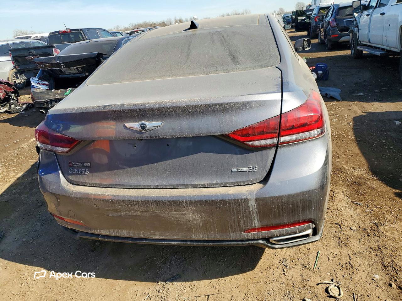 Hyundai Genesis 2015