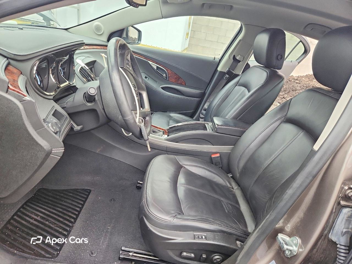 Buick LaCrosse 2012