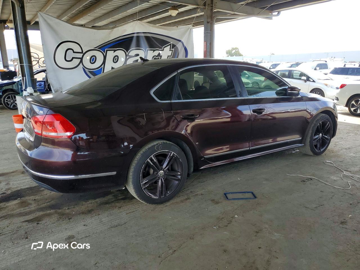 Volkswagen Passat 2013