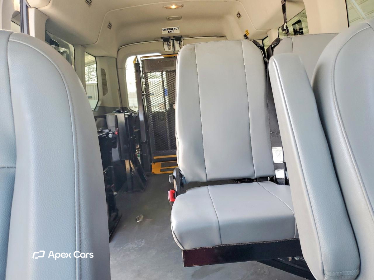 Ford Transit 2015