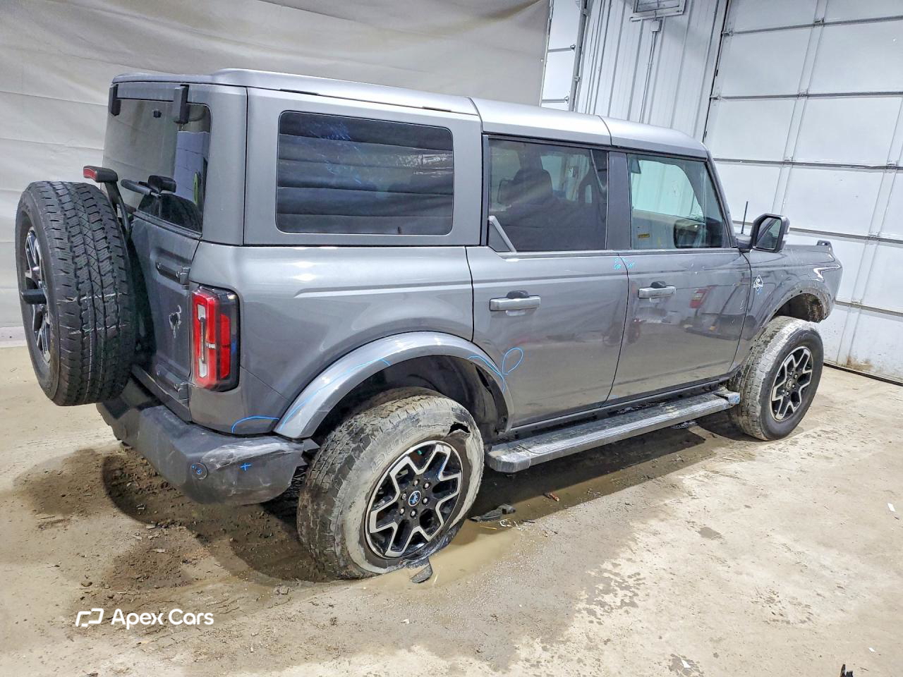 Ford Bronco 2024
