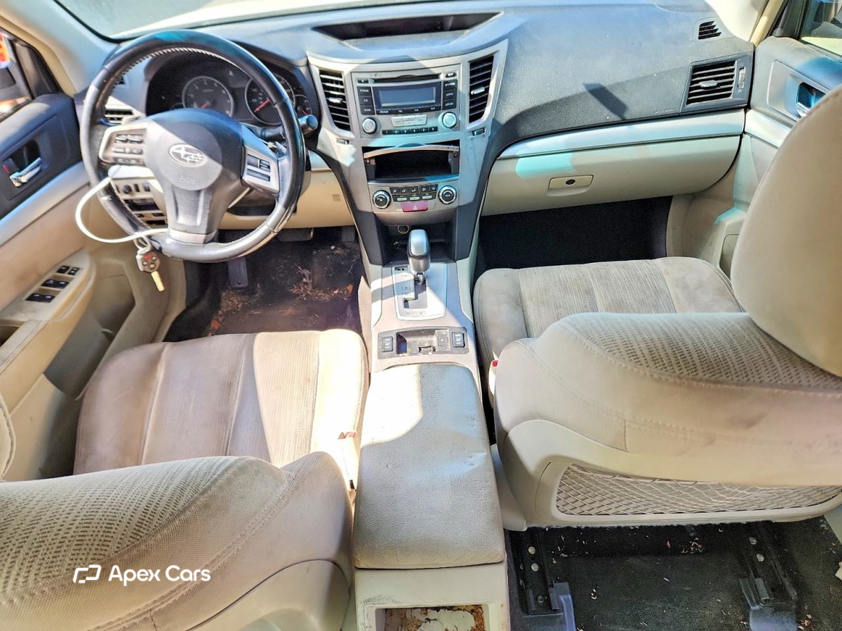 Subaru Legacy 2013