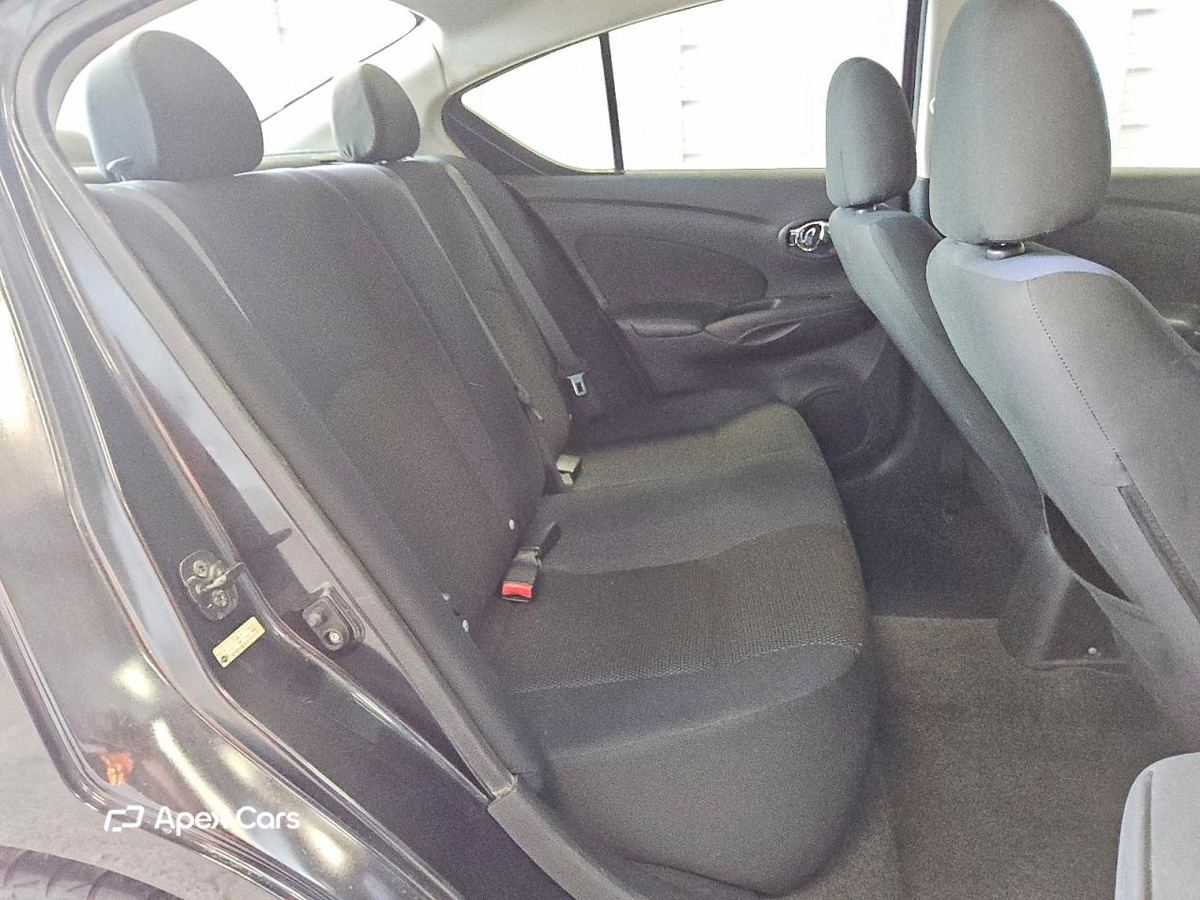 Nissan Versa 2012