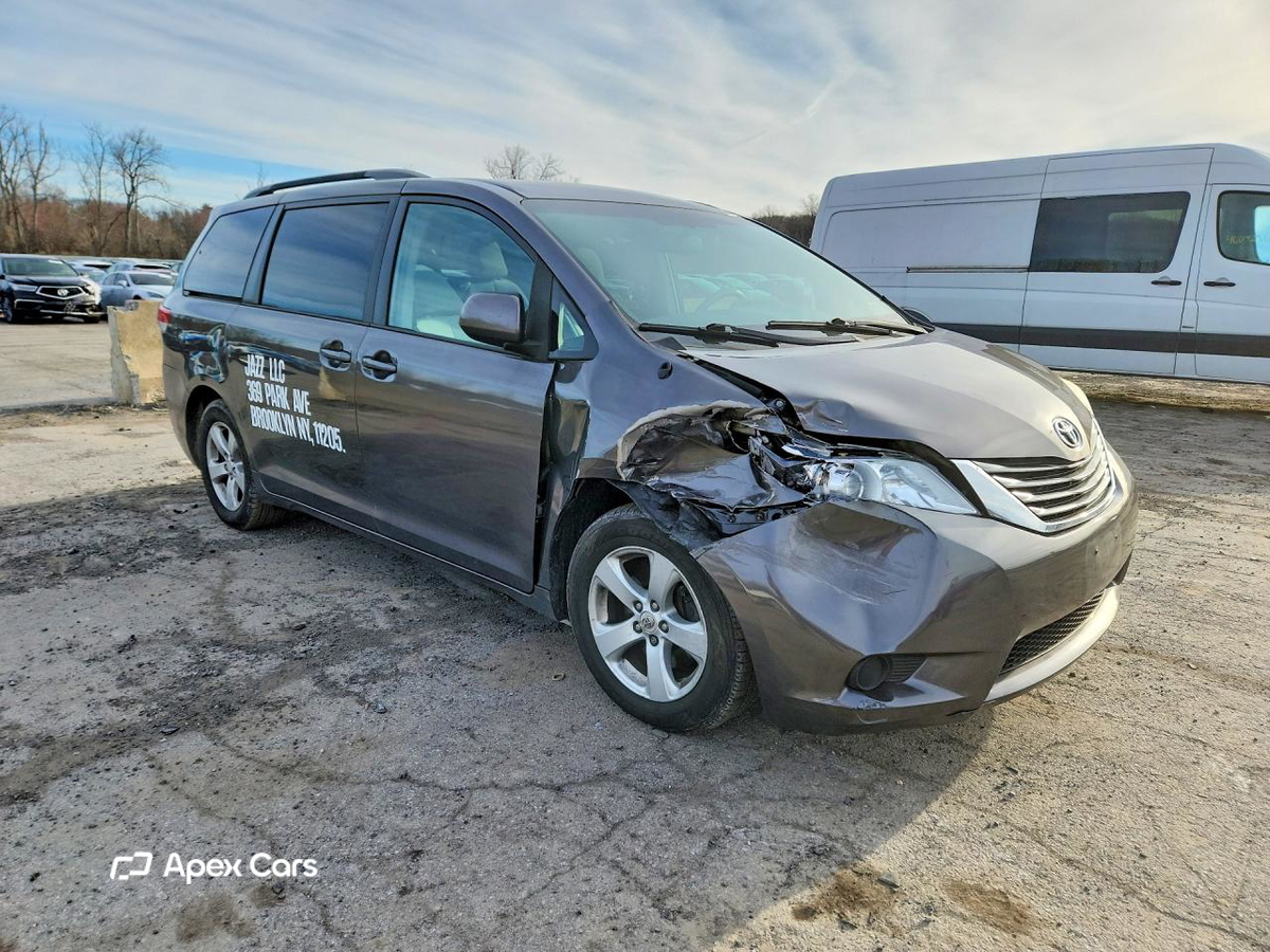 Toyota Sienna 2012