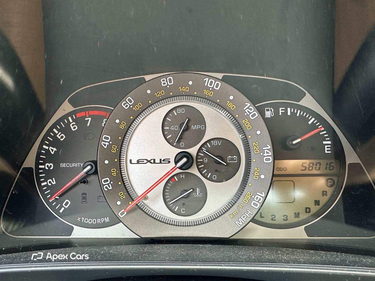 Lexus IS 2004