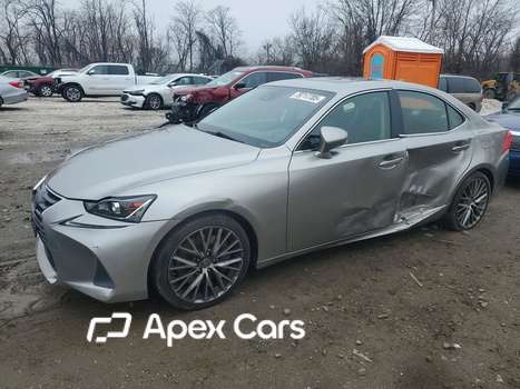 Lexus IS 2017 - Image 1 of 12