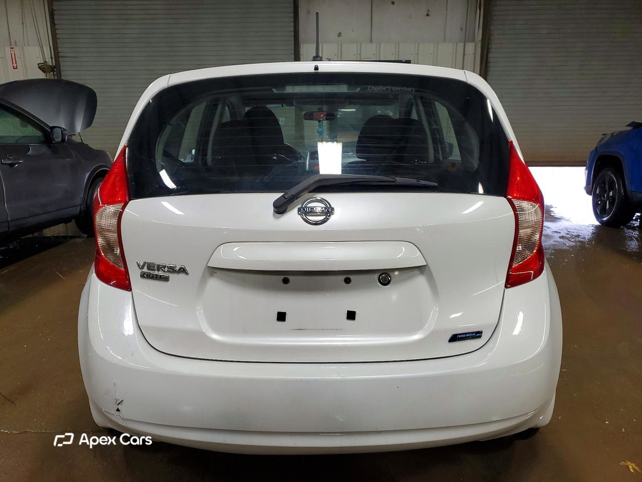 Nissan Versa 2015