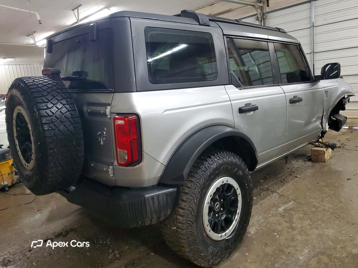 Ford Bronco 2023