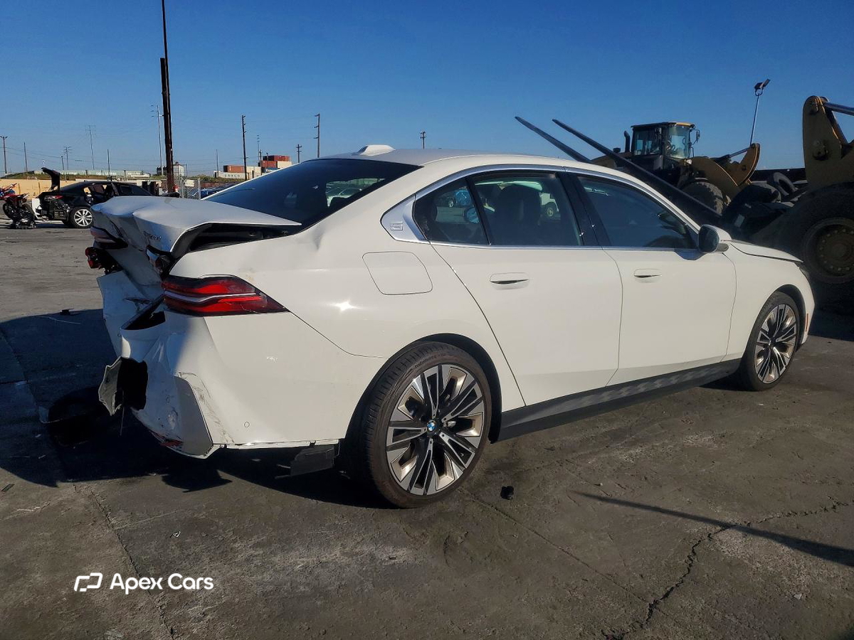 BMW i5 2026