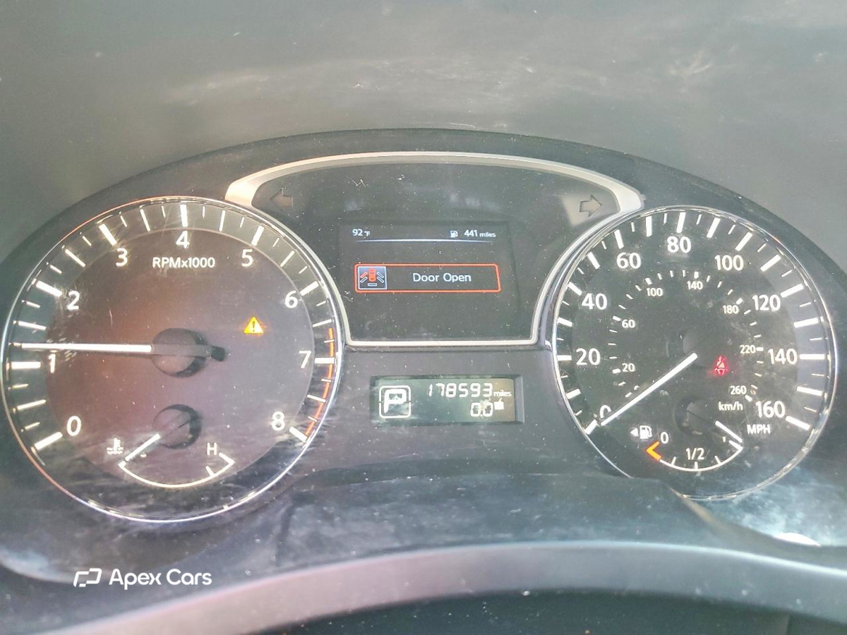 Nissan Altima 2015