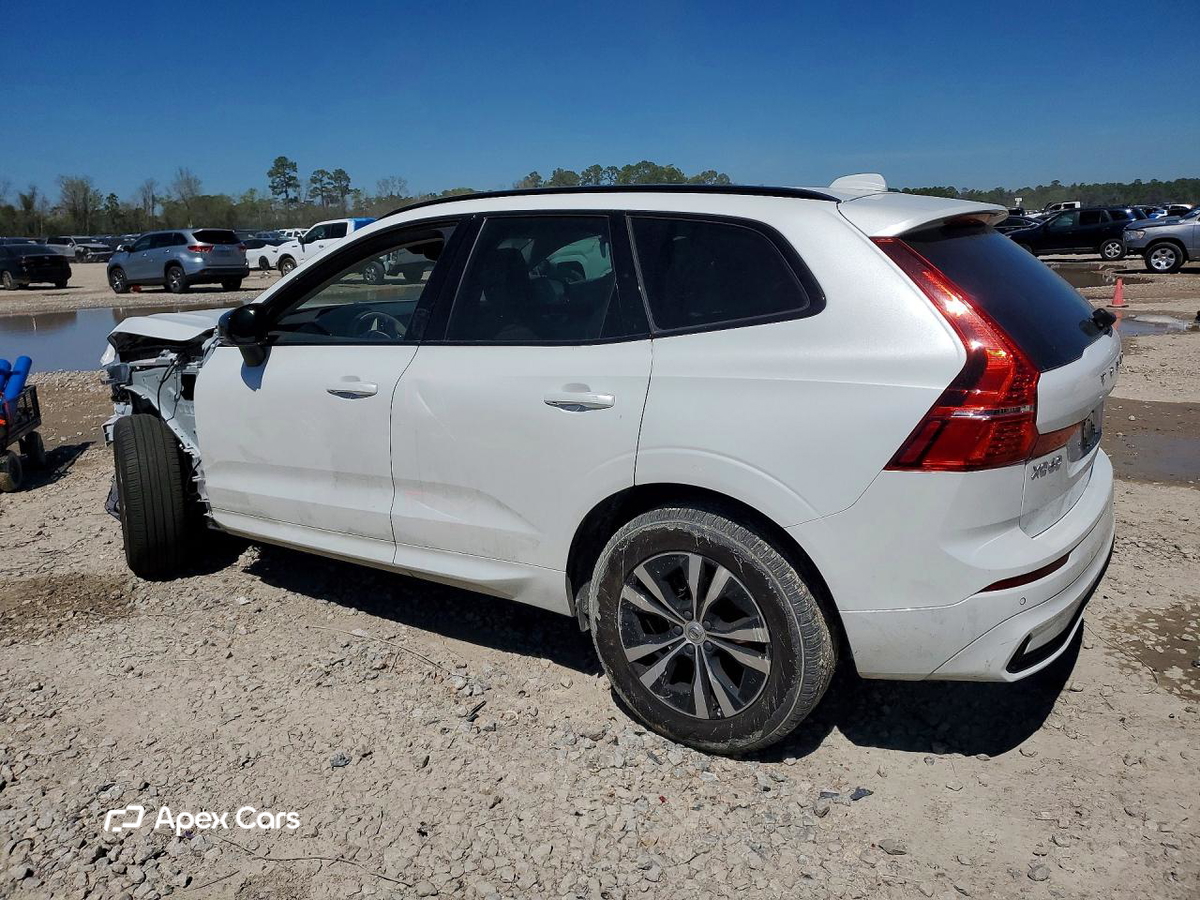 Volvo XC60 2025