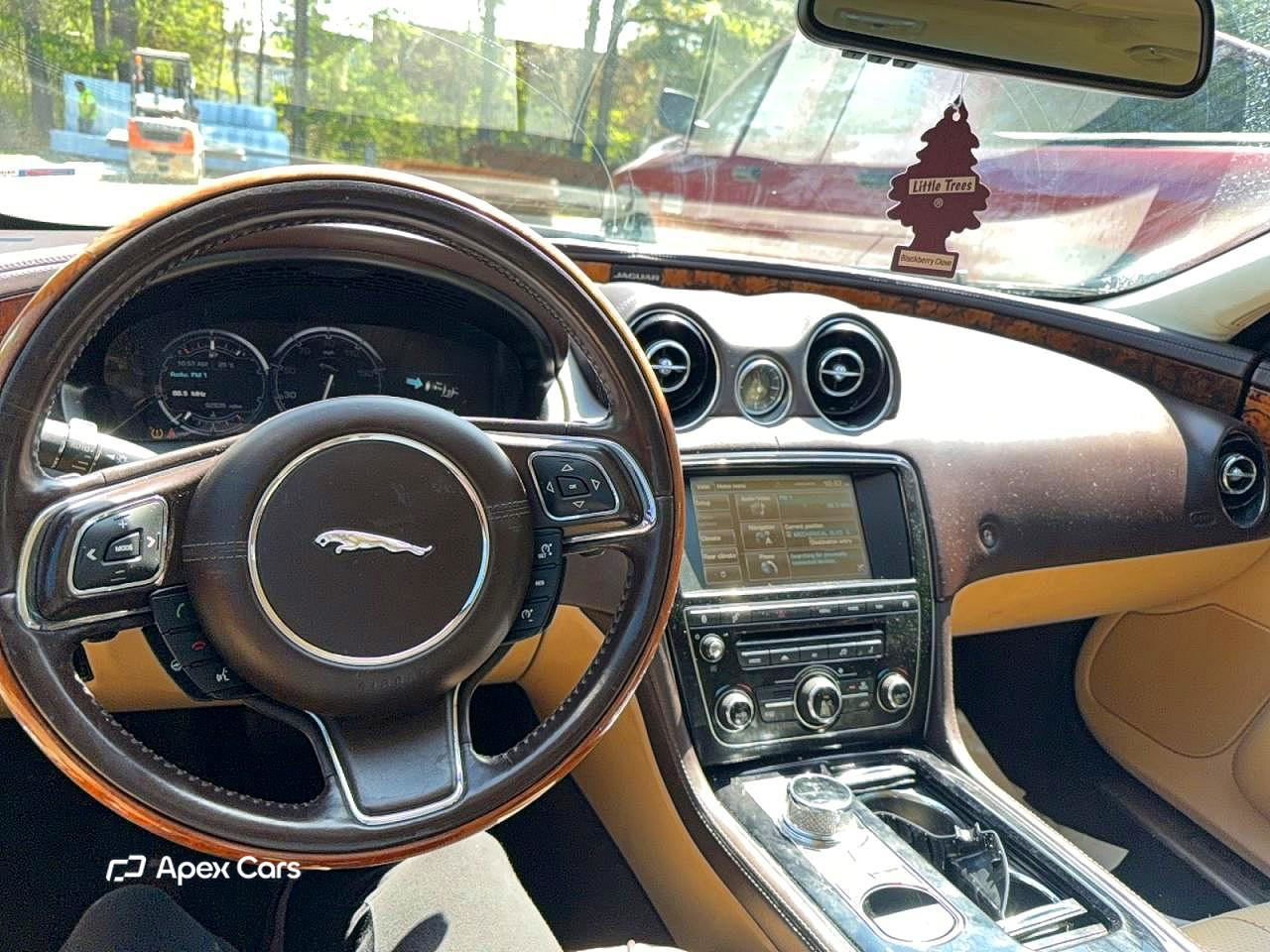 Jaguar XJ 2015