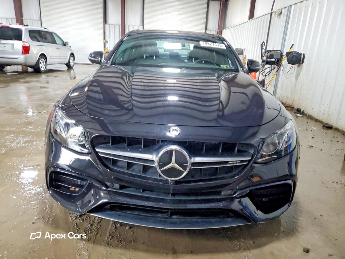 Mercedes-Benz  2019