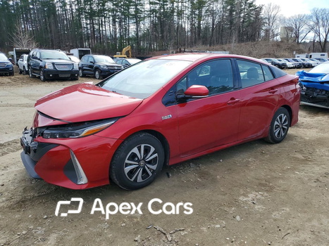 Toyota Prius 2017 - Image 1 of 13