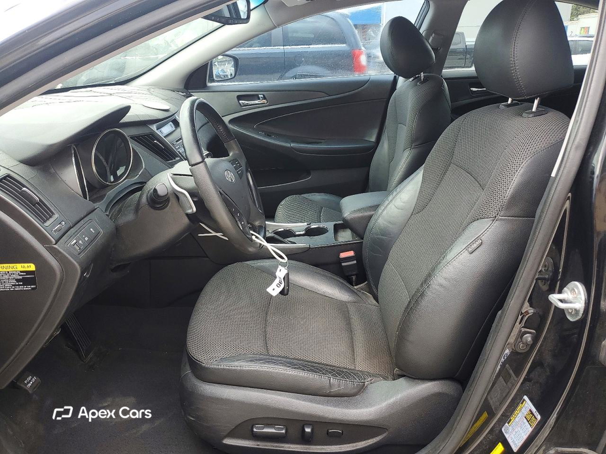 Hyundai Sonata 2012