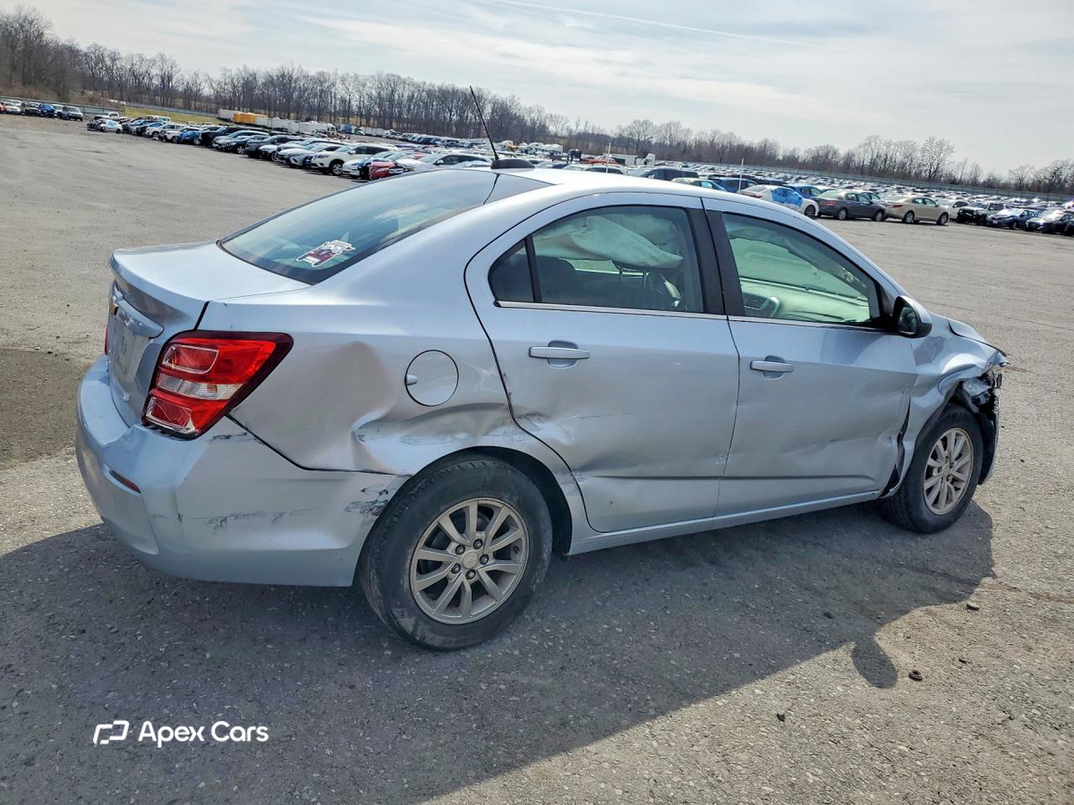 Chevrolet Sonic 2018